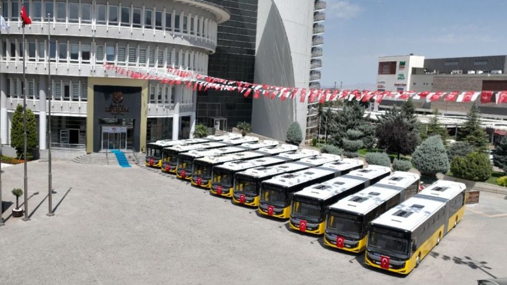 Malatya Büyükşehir Belediyesi 10 adet körüklüyü filosuna kattı