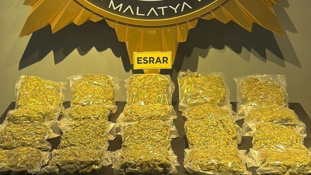 Malatya'da 12 Kilo 800 Gram Tıra Ağır Geldi, Yarı Yolda Kaldı!..
