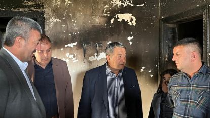 Evi yanan Ahmet Türk'e MHP'den geçmiş olsun ziyareti