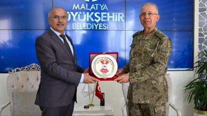 Korgeneral Zorlu Topaloğlu'ndan Başkan Sami Er'e Nezaket Ziyareti