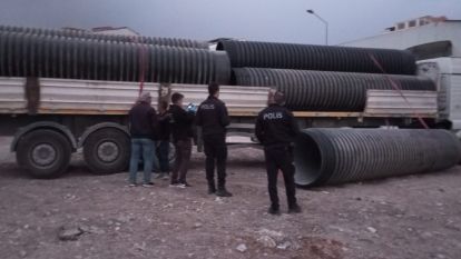 Malatyada Feci Kaza: Borunun Altında Kalan Sürücü Ağır Yaralandı