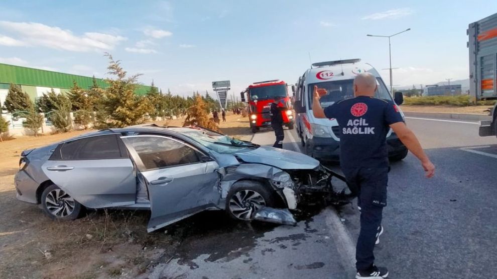 İki Otomobil Çarpıştı: Malatya'da Korkutan Kaza