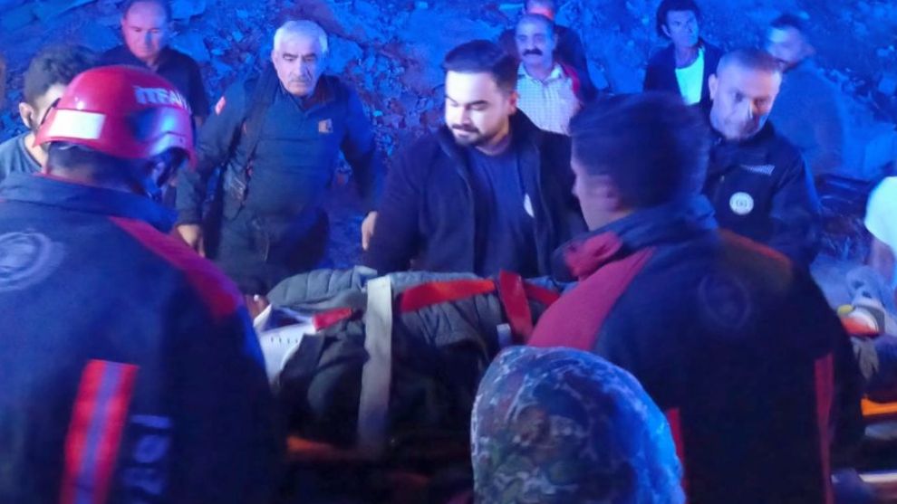Malatya'da  Asansör Kazası: İşçi Ağır Yaralı