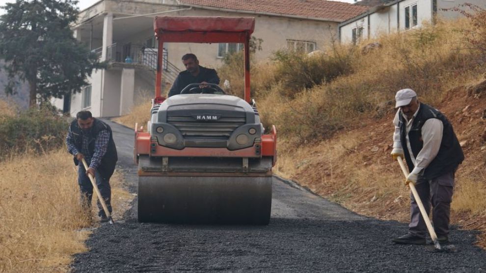 Yeşilyurt'ta Yollar Kışa Hazırlanıyor