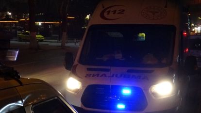 Parkta Oturan Gence Araçtan Ateş Açtılar