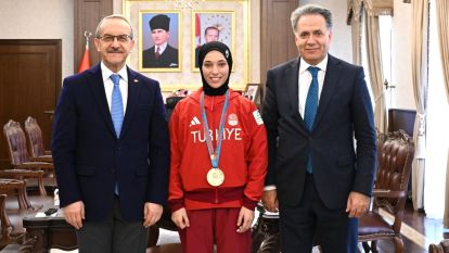 Vali Seddar Yavuz, Altın Madalyalı Sporcuları Ağırladı