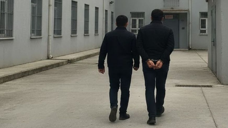 Emniyet'ten Nokta Operasyon: 10 Yıl Cezalı Suçlu Yakalandı