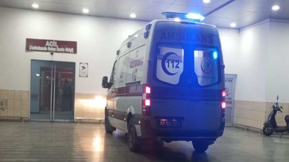 Kavga Kanlı Bitti! Şüpheliler Araçla Kaçtı