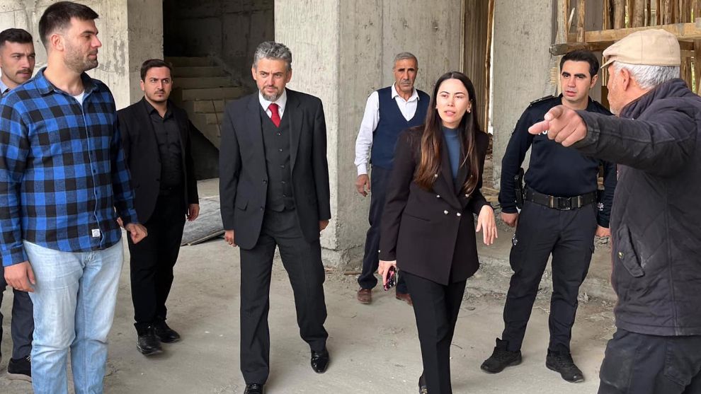 Kaymakam Nas, Devam Eden İnşaatlarda İncelemelerde Bulundu