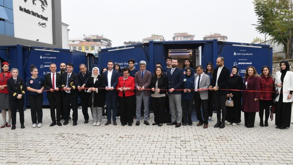 Malatya'da Öğrencilere Havacılık ve STEM Deneyimi