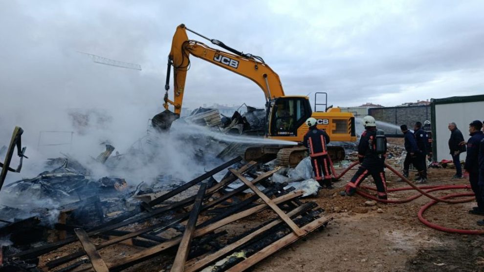 TOKİ Şantiyesinde Yangın Şoku!