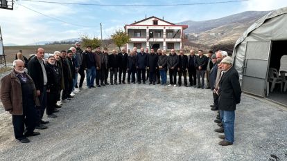 "Kırsal mahallelerde de yol, altyapı ve üstyapı çalışmalarını hızlandırıyoruz"