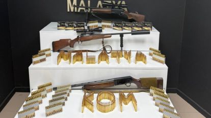 Malatya'da ruhsatsız silah operasyonu: İki şüpheli gözaltında