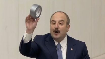 Teknoloji Savaşı: AK Parti Uzaya, CHP Otel Odasına Bant Çekiyor!