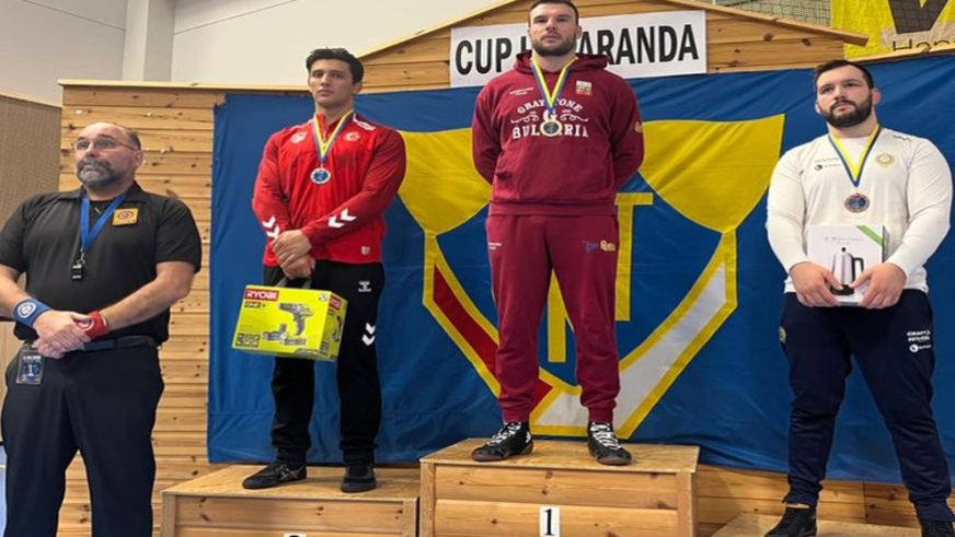 Malatyalı Güreşçi Emir Ömer Bozbağ İsveç'te İkinci Oldu