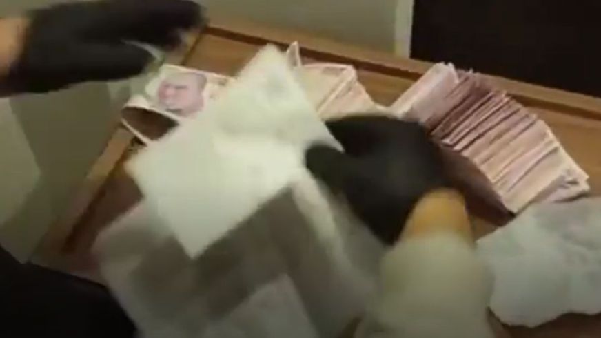 Polis bastı, defterler açıldı: 179 kişi yandı!