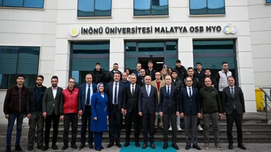 "Şehir 12 Ayda Ayağa Kalktı, Malatya Kütüphaneler ve Spor Şehri Olacak"