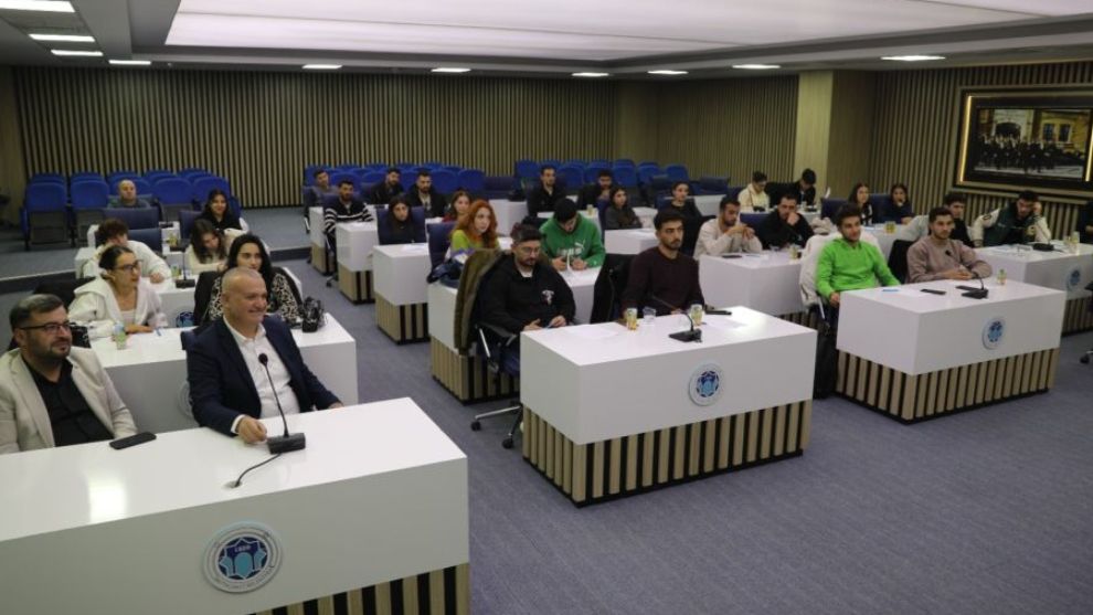 Battalgazi Belediyesi gençlerle yeni dönem planını konuştu