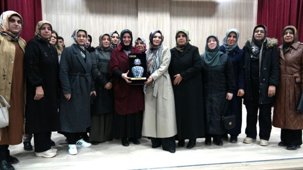 Gençler Kudüs'e Uzaktan Bakmadı, Yakından Dinledi