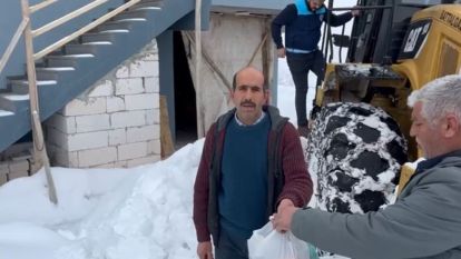 İlaçlar Yetişmeseydi Ne Olurdu? 21 Kilometrelik Zorlu Kar Operasyonu!