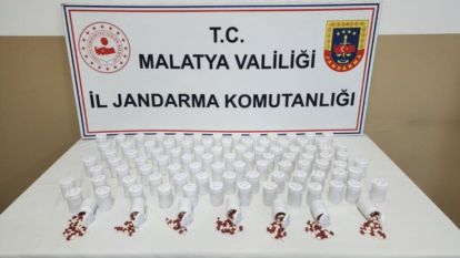 Malatya'da jandarma 5 bin sentetik hap ele geçirdi