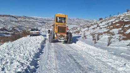 Malatya'da Kar Mesaisi: 117 Mahalle Yolu Yeniden Ulaşıma Açıldı