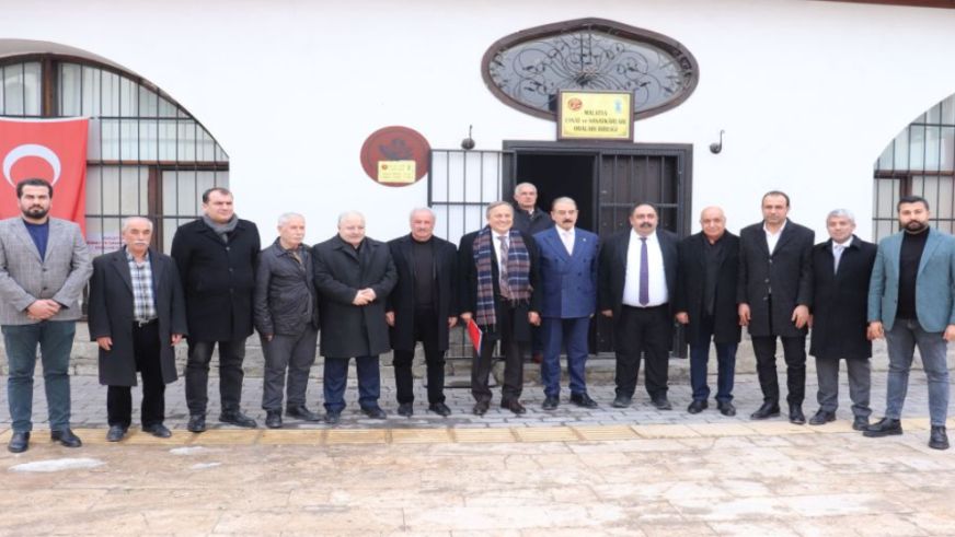 “Milletvekiline 400 Bin Yetmiyorsa, Emekliye 20 Bin Nasıl Yetecek?”