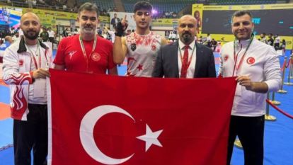 İshak Kocaman Hindistan'da Altın Madalya Kazandı