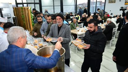 Ramazan İftarlarını Restoran Konforunda Sunuyor