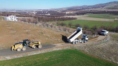 Yenice'de Yol Yenileme Mesaisi
