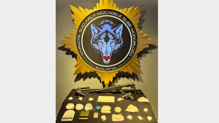 Gençleri Zehirleyen Madde Sokaklara Sızmadan Yakalandı