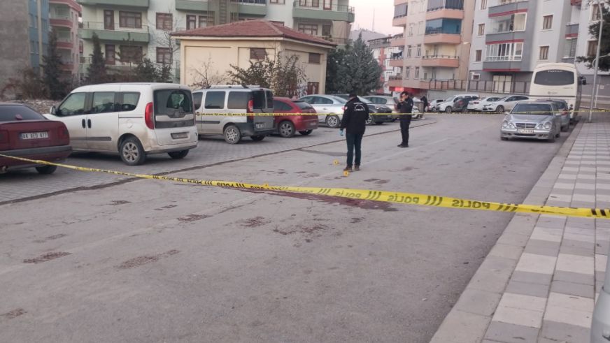 Malatya'da Sokak Ortasında Bıçaklı Saldırı: İki Çocuk Yaralandı