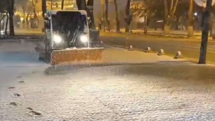 Malatya'da Yoğun Kar Yağışı: Okullara Tatil ve Ulaşımda Aksamalar