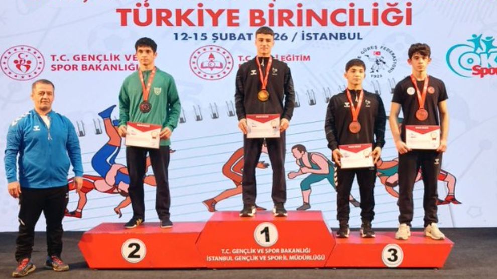 Malatyalı Öğrenci Ömer Aybars Düzgün Güreşte Türkiye Üçüncüsü Oldu