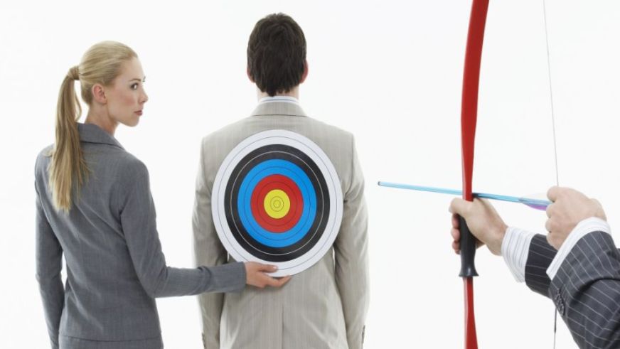 RESMİ BELGEDE EKSİK İMZA OLUR MU?