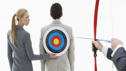 AK Parti'den “İstifa” Etmiyorlar, “İstifade” Ediyorlar!... (2)