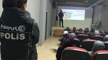 Anneler Polise Rakip Çıkıyor!