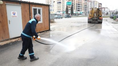 Battalgazi Belediyesi Ekipleri Bayram Sonrası Cadde ve Sokakları Yıkıyor