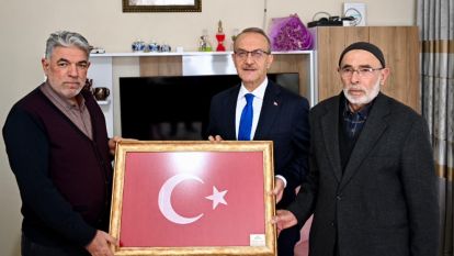 Bayramın ilk kapıları şehit aileleri için çalındı