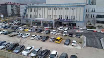 Hastane otoparkında bakım çalışması