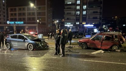 Tecde'de korkutan gece: Kazada üç kişi yaralandı