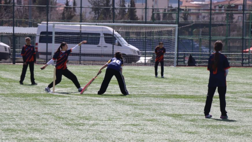 300 Genç Sporcunun Heyecanı Malatya'da Zirve Yaptı!
