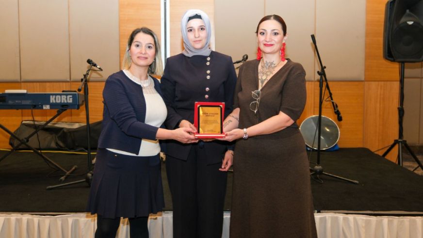 Parlak Gelecekler Derneği Otizmli Çocuklar ve Aileleri İçin İftar Düzenledi