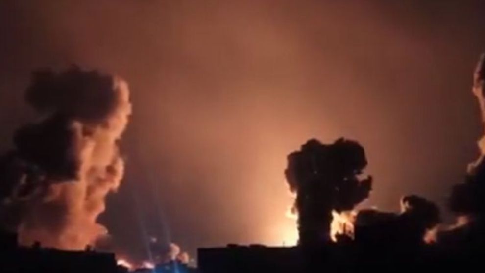 Tahran'da Gece Yarısı Bombardımanı