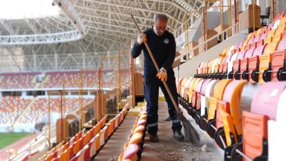 Play-Off Heyecanı Kapıda: Stadyum Pırıl Pırıl Oldu