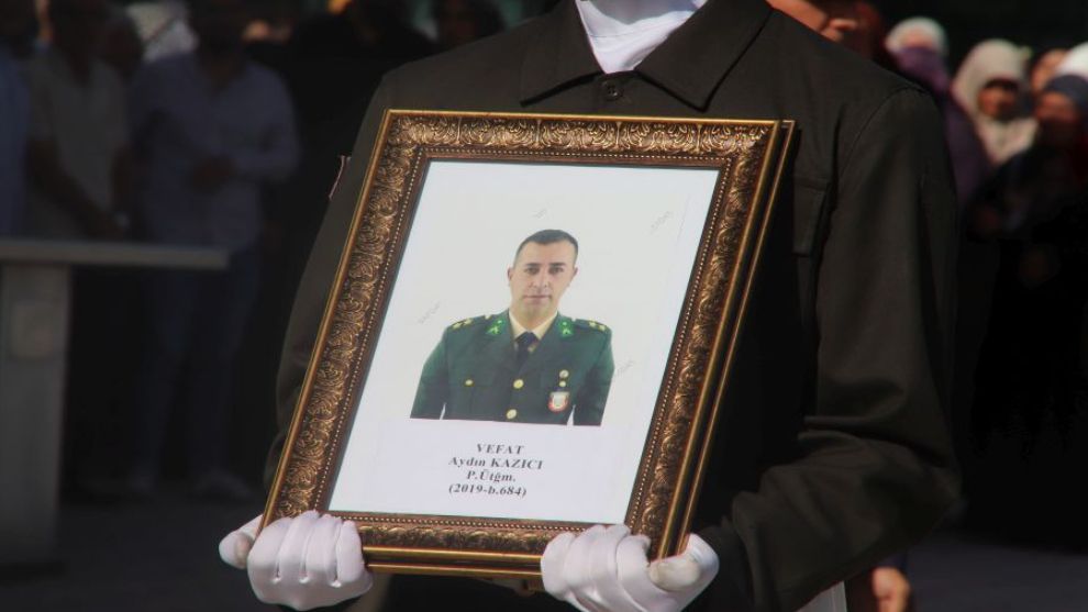 Ağabeyini ve Üsteğmen Yeğenini Öldüren Katile 2 Müebbet Cezası