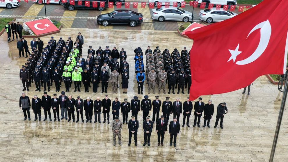 “Biliniz Ki; Uğruna Can Verdiğiniz Bu Vatan Emin Ellerdedir”