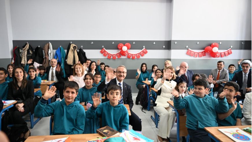 “Kaybettiğimiz 895 Dersliğin Yerine 1419 Dersliği Tamamladık”