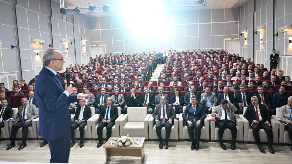 "Öğretmen, Veli ve Emniyet Arasında Sıkı İş Birliği Planlandı"