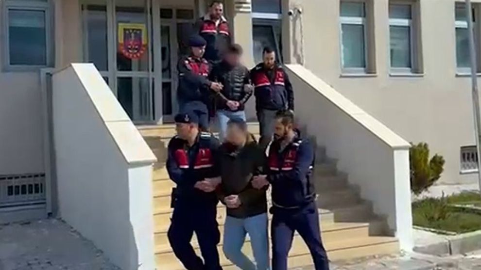 Sosyal Medyada Kredi Beklerken Cezaeviyle Tanıştılar: 3 Tutuklama